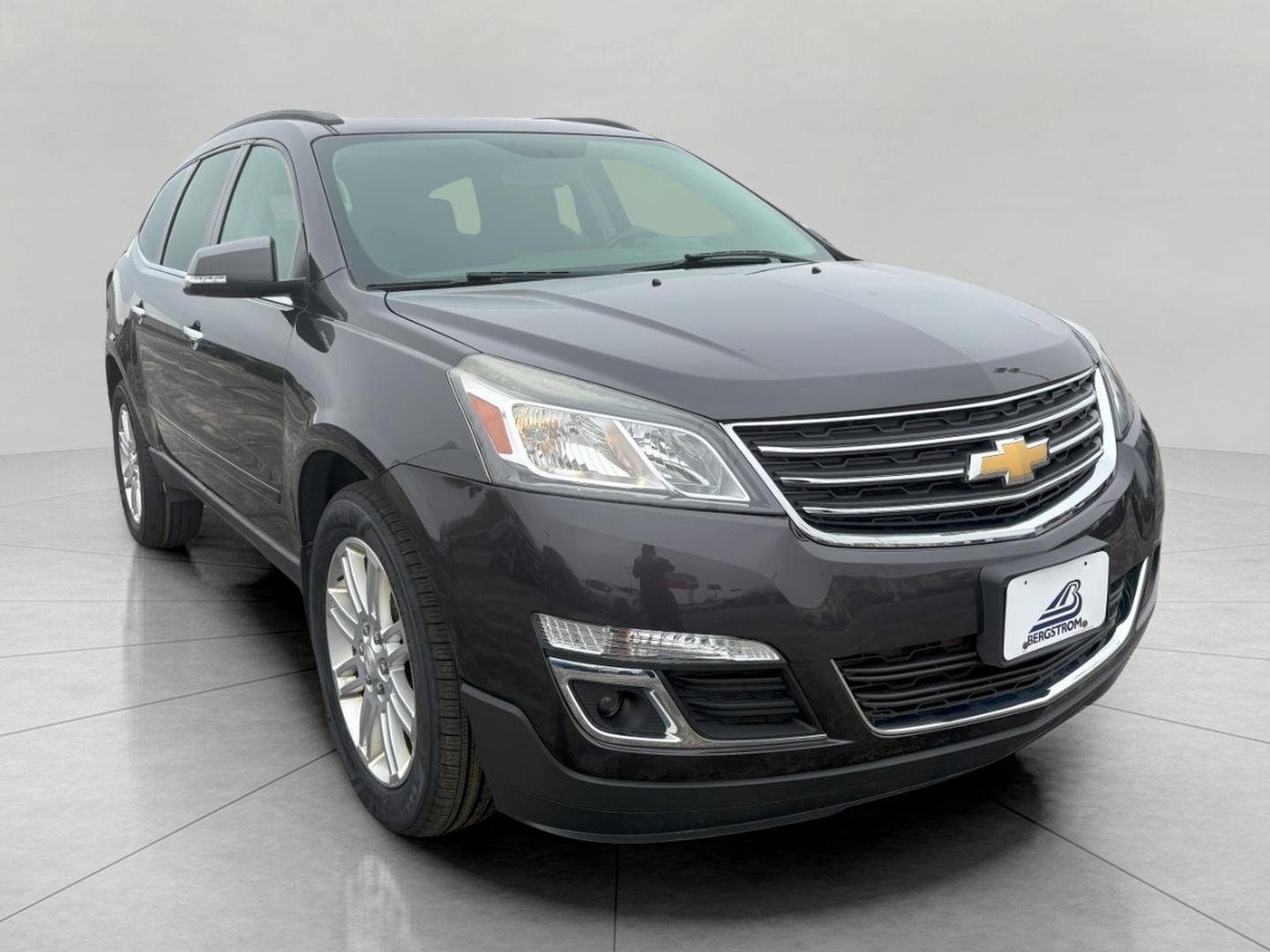 Used 2015 Chevrolet Traverse LT w/ Style and Technology Package AWD/4WD image 1