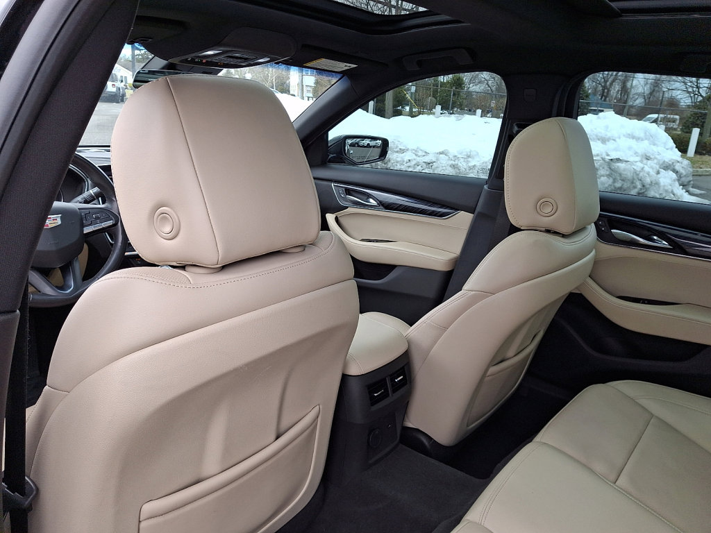 Used 2023 Cadillac CT5 Luxury image 21