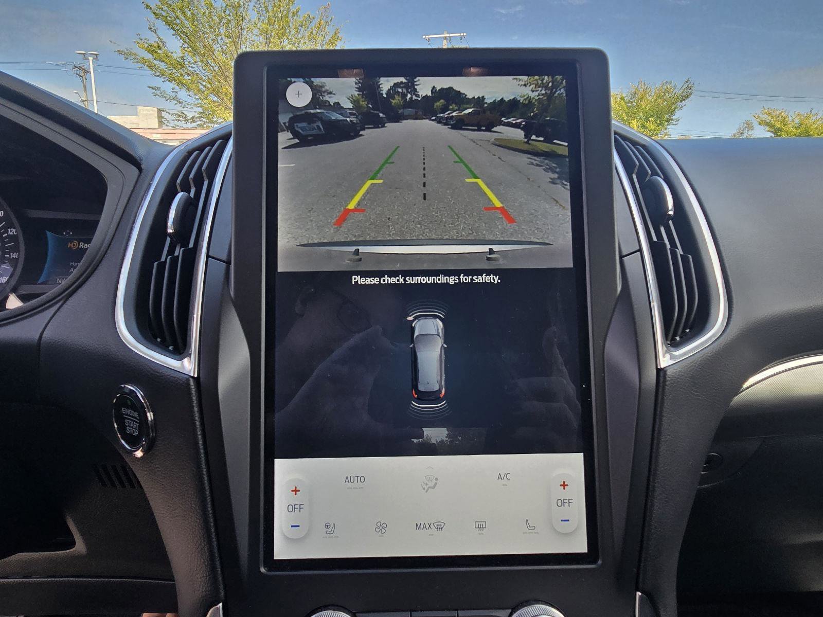 Used 2023 Ford Edge SEL image 24