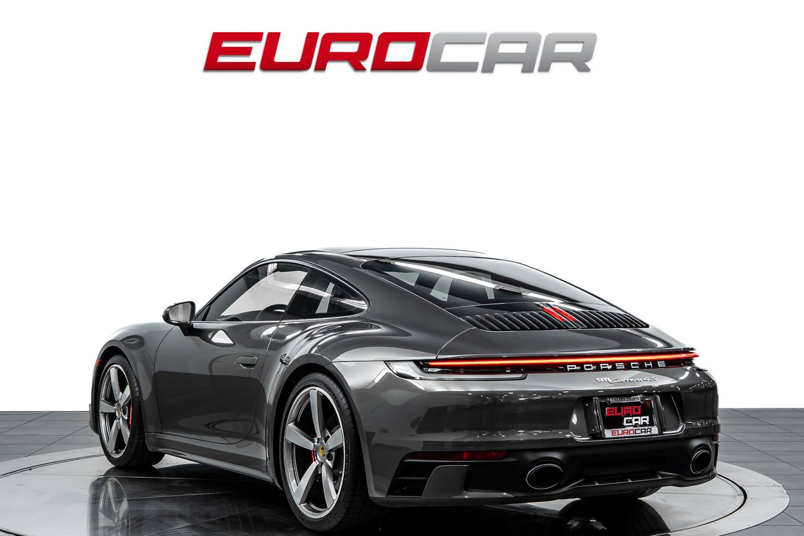 Used 2024 Porsche 911 Carrera 4S w/ Sportdesign Package AWD/4WD image 3