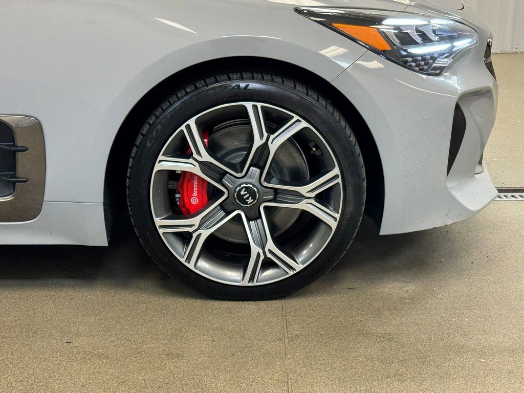 Used 2022 Kia Stinger GT1 w/ Red Interior Color Package image 4