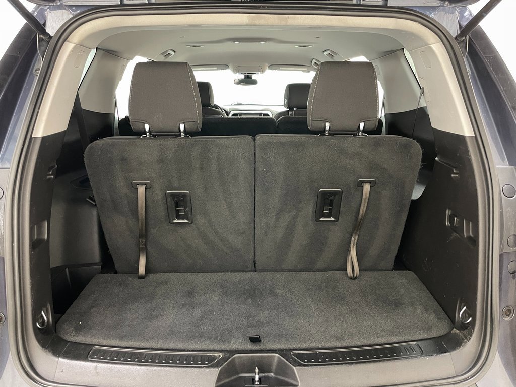 Used 2019 GMC Acadia SLE image 40