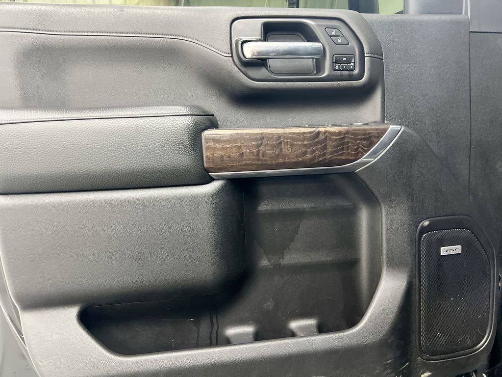 Used 2022 GMC Sierra 2500 Denali w/ Denali Black Diamond Edition image 22