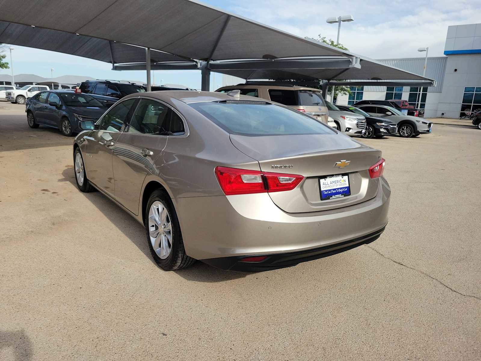 Used 2024 Chevrolet Malibu LT FWD image 6