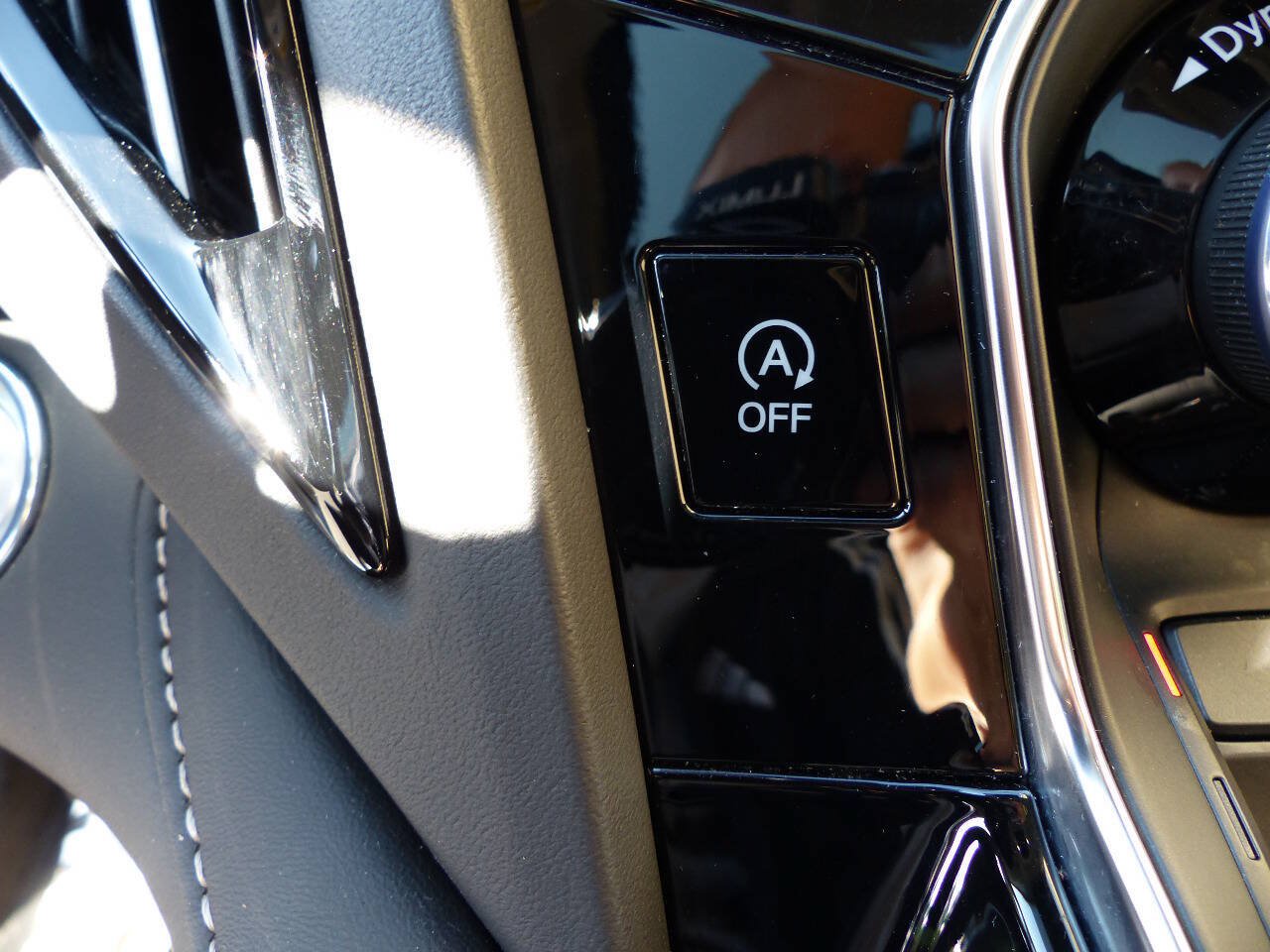 Used 2024 Acura RDX w/ Technology Package AWD/4WD image 41