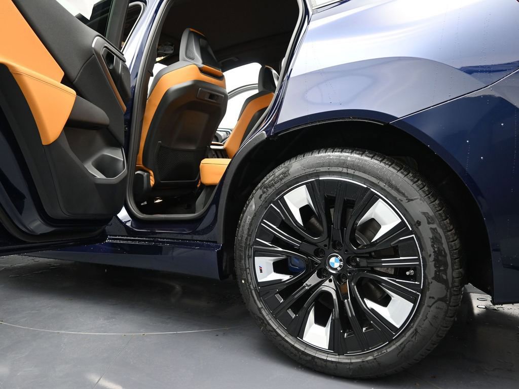 Used 2025 BMW X3 M50 w/ Premium Package image 16