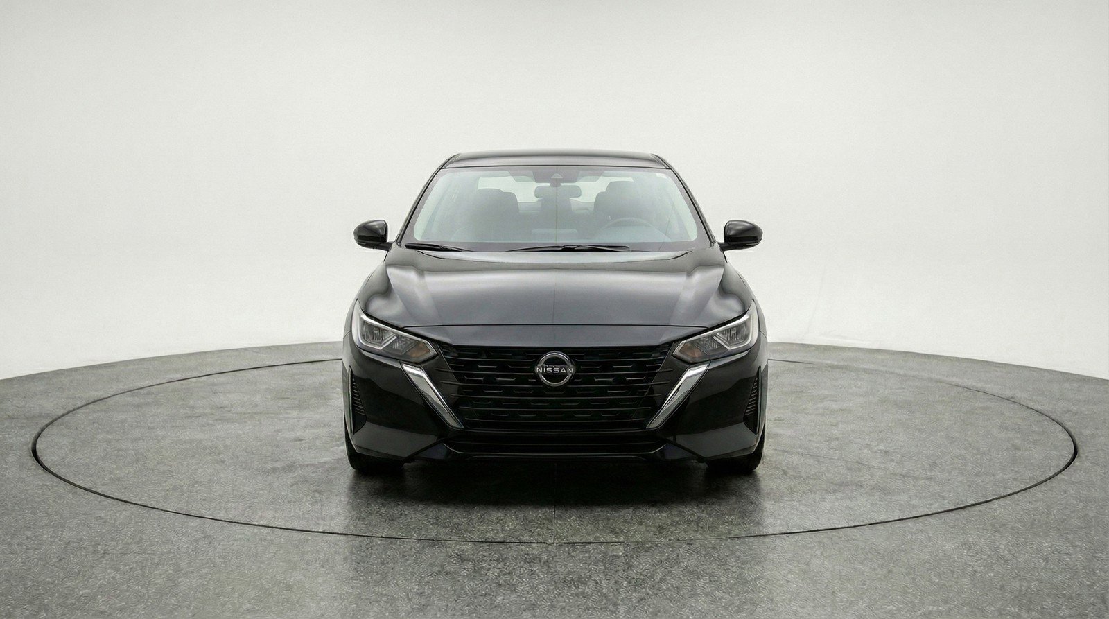 Used 2025 Nissan Sentra SV FWD image 2