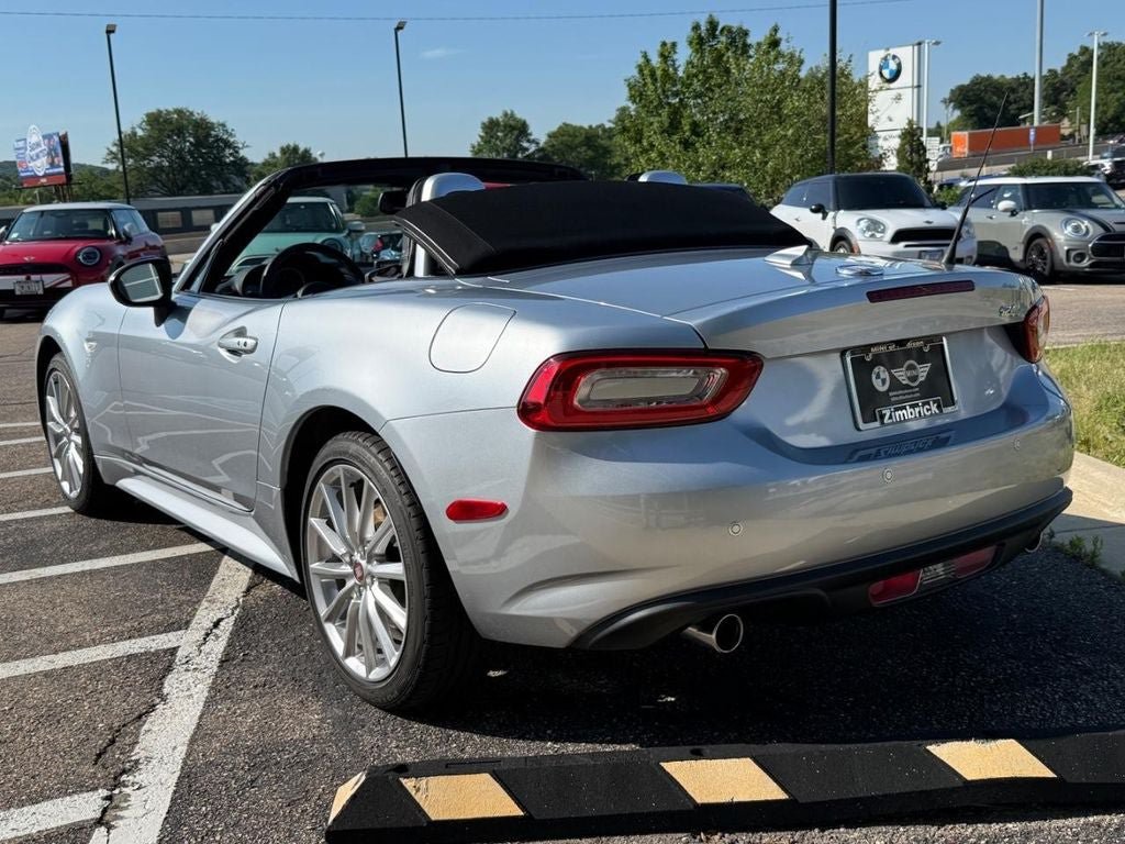 Used 2020 FIAT 124 Spider Lusso w/ Convenience Group RWD image 5