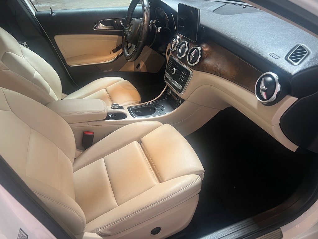 Used 2019 Mercedes-Benz GLA 250 4MATIC image 18