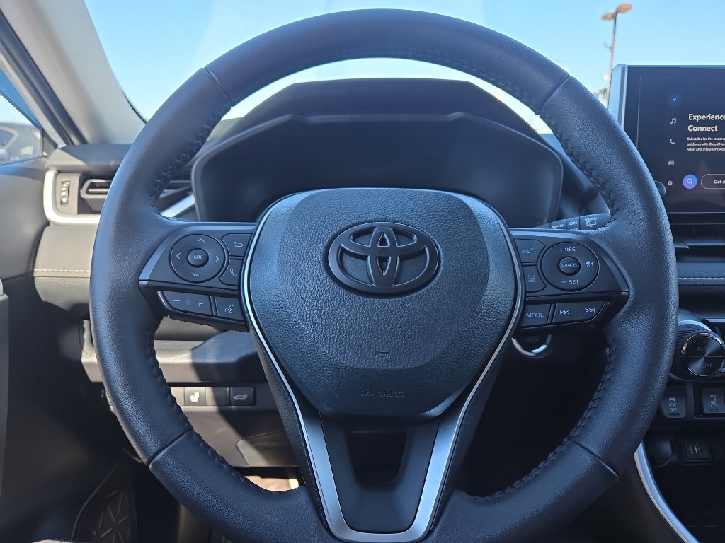 Used 2025 Toyota RAV4 XLE w/ Convenience Package AWD/4WD image 23
