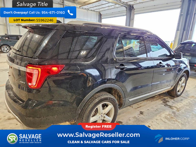 Used 2017 Ford Explorer XLT AWD/4WD image 4