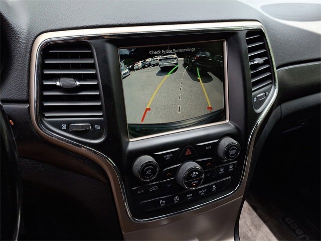 Used 2017 Jeep Grand Cherokee Laredo w/ Quick Order Package 23E image 19