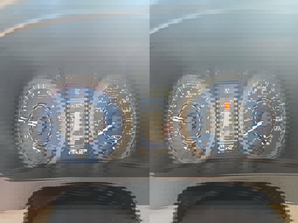 Used 2020 Toyota Sienna L image 22