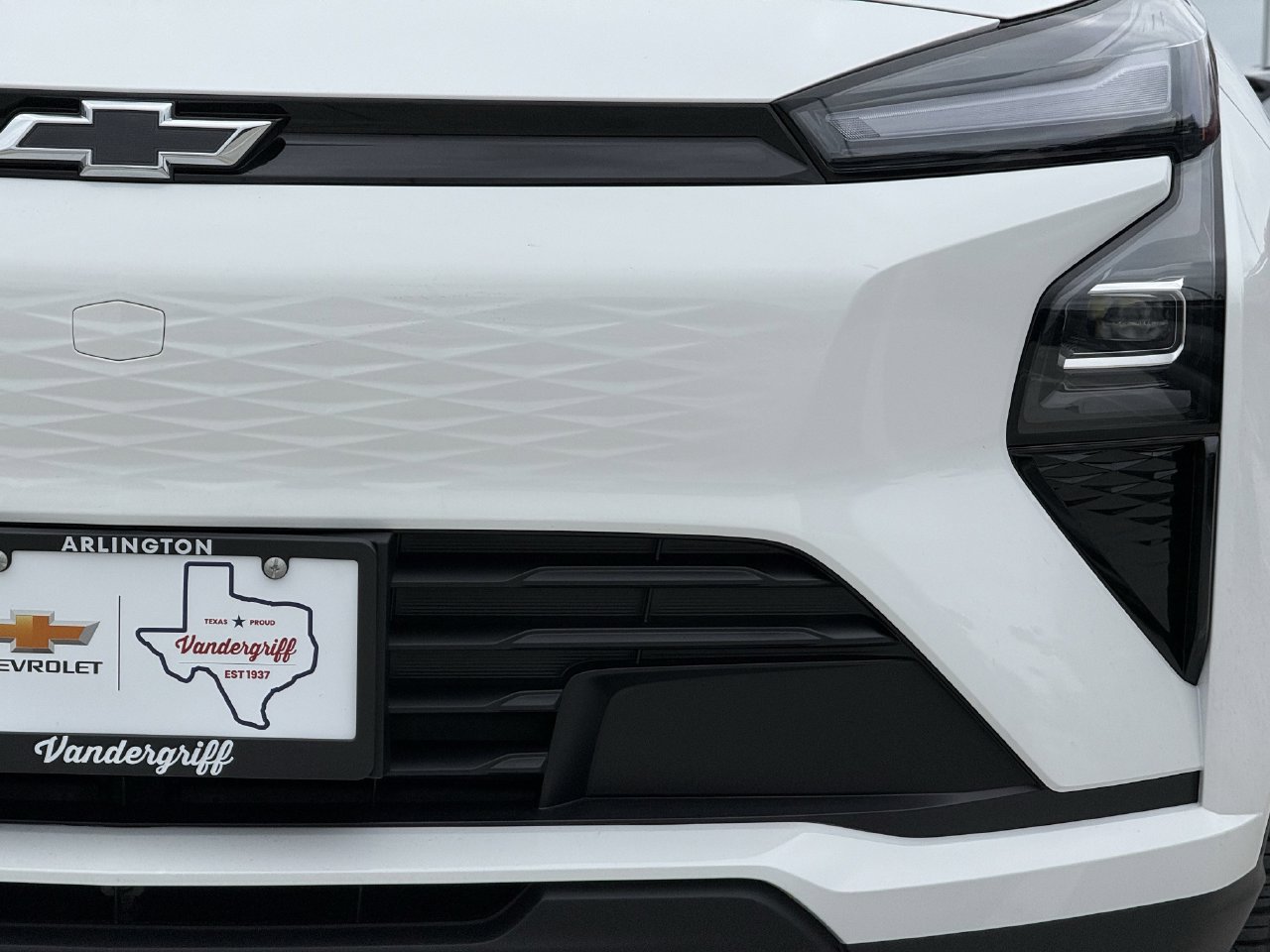 New 2027 Chevrolet Bolt LT FWD image 8