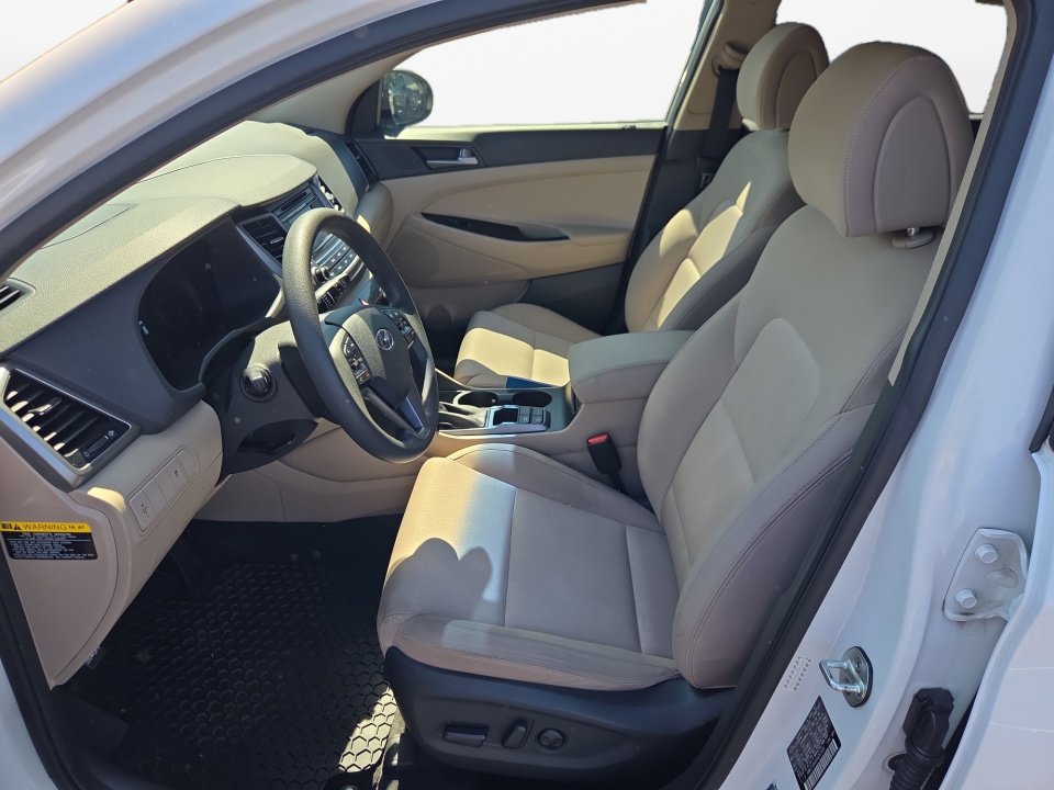 Used 2017 Hyundai Tucson SE image 11