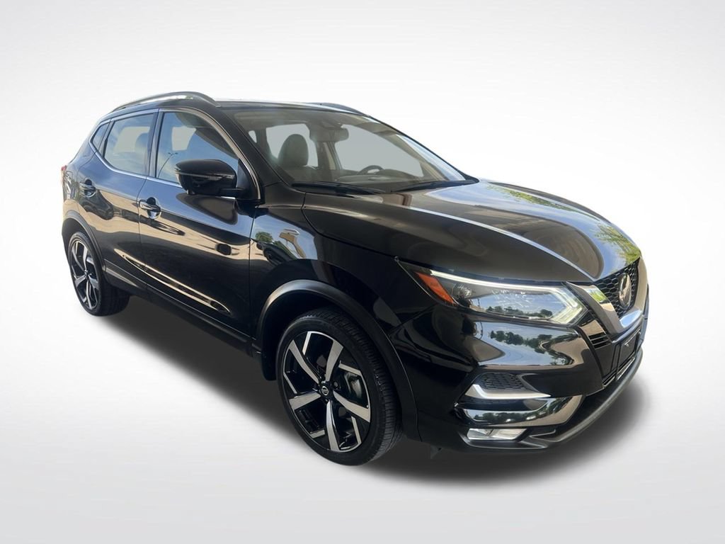 Certified 2022 Nissan Rogue Sport SL w/ Premium Package AWD/4WD image 3