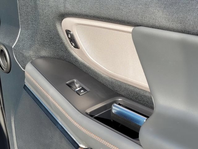 Used 2025 Ford Expedition Active RWD image 12