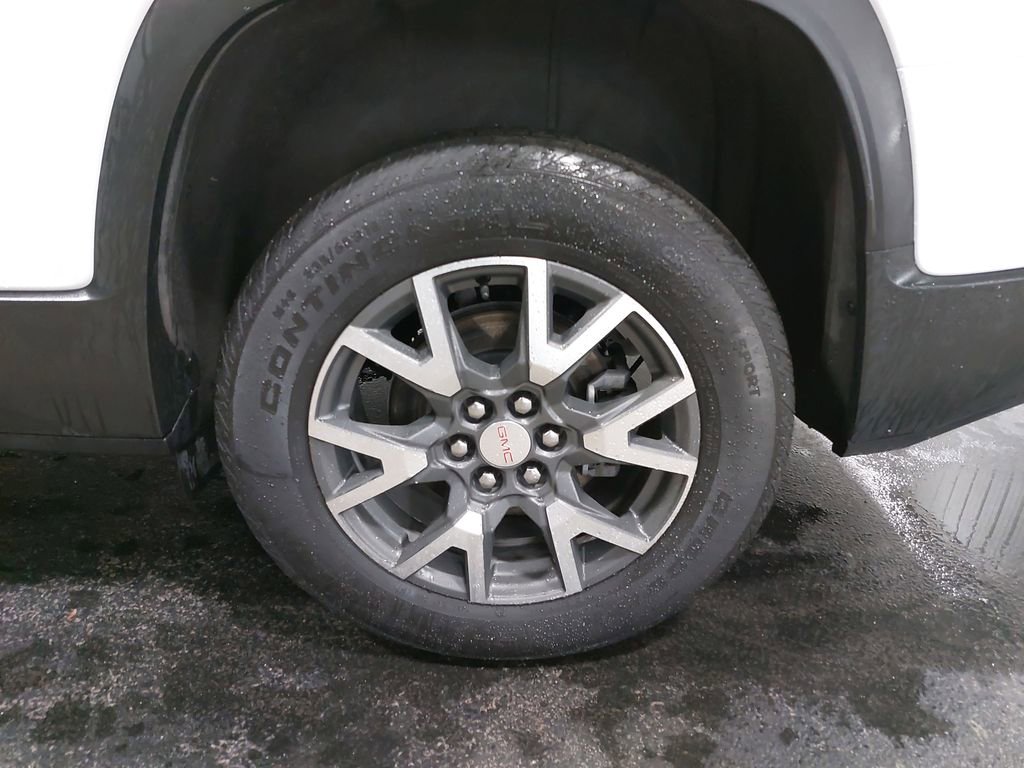 Used 2023 GMC Acadia SLE w/ Driver Convenience Package image 35