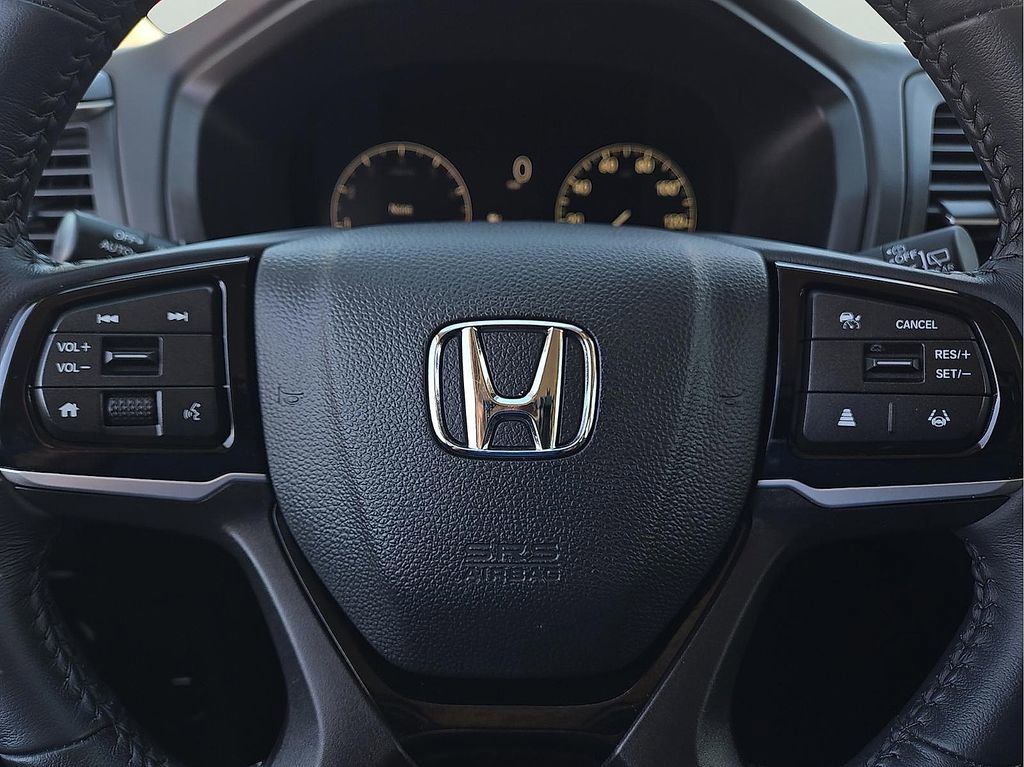 Used 2025 Honda Odyssey Touring image 20