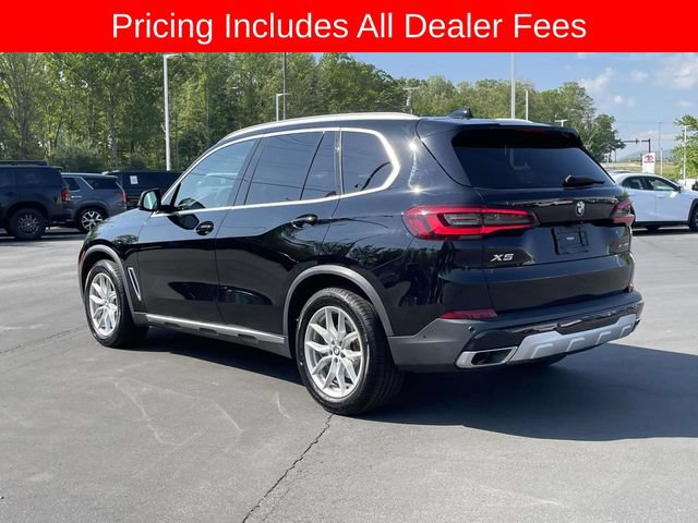 Used 2021 BMW X5 xDrive40i w/ Parking Assistance Package AWD/4WD image 3
