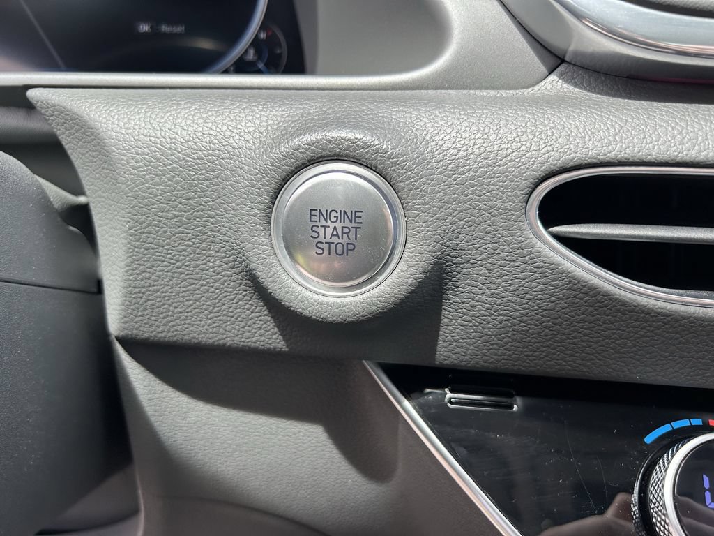 Used 2020 Hyundai Sonata Limited FWD image 34
