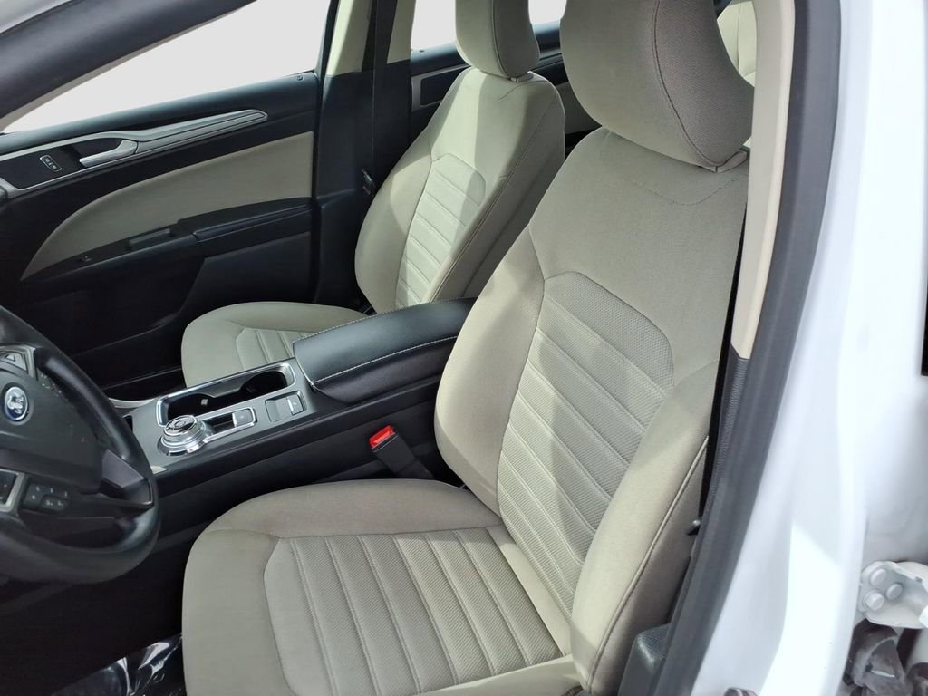 Used 2019 Ford Fusion S image 14