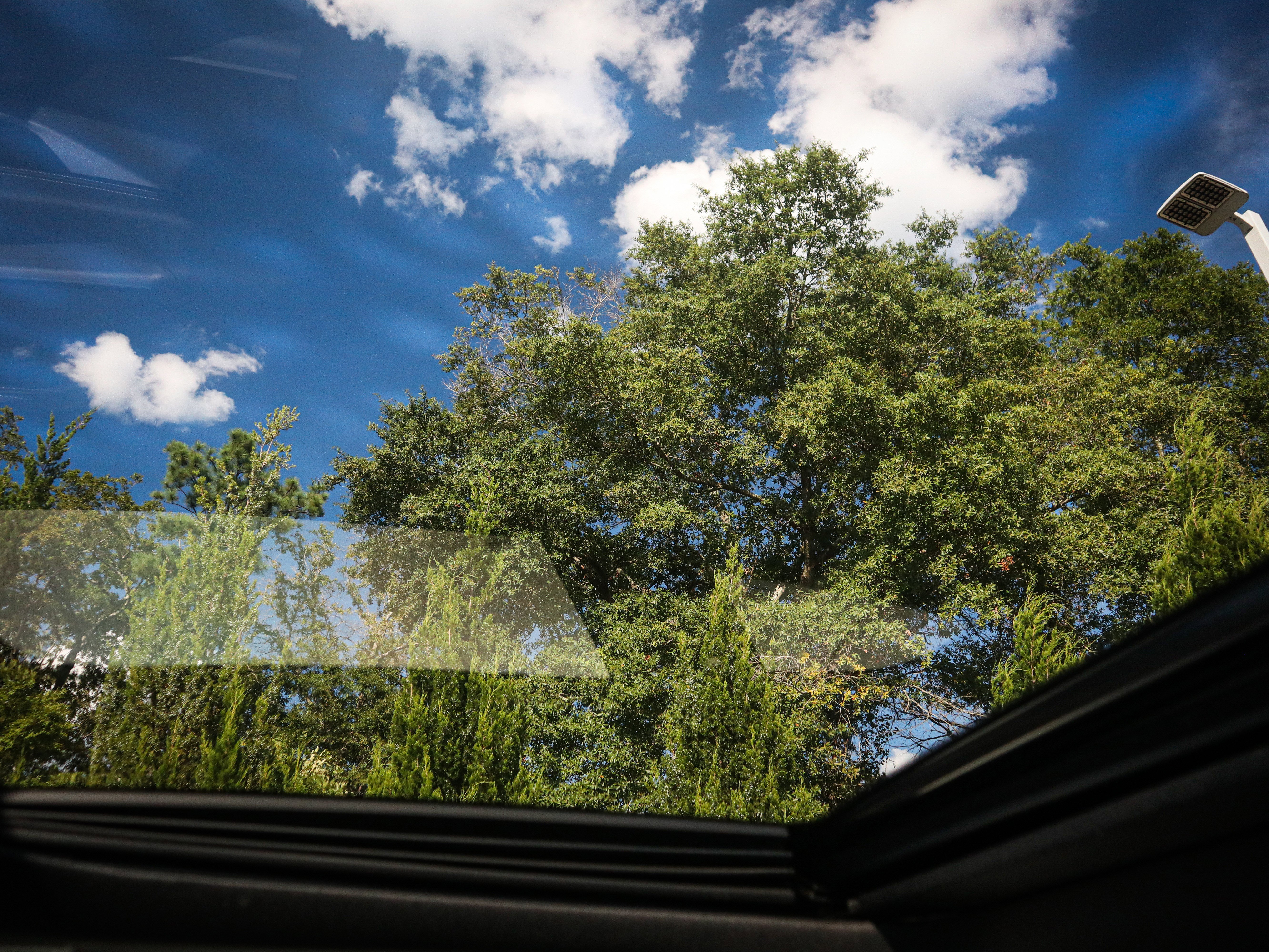 Used 2024 BMW M240i xDrive Coupe w/ Premium Enhanced Package image 28