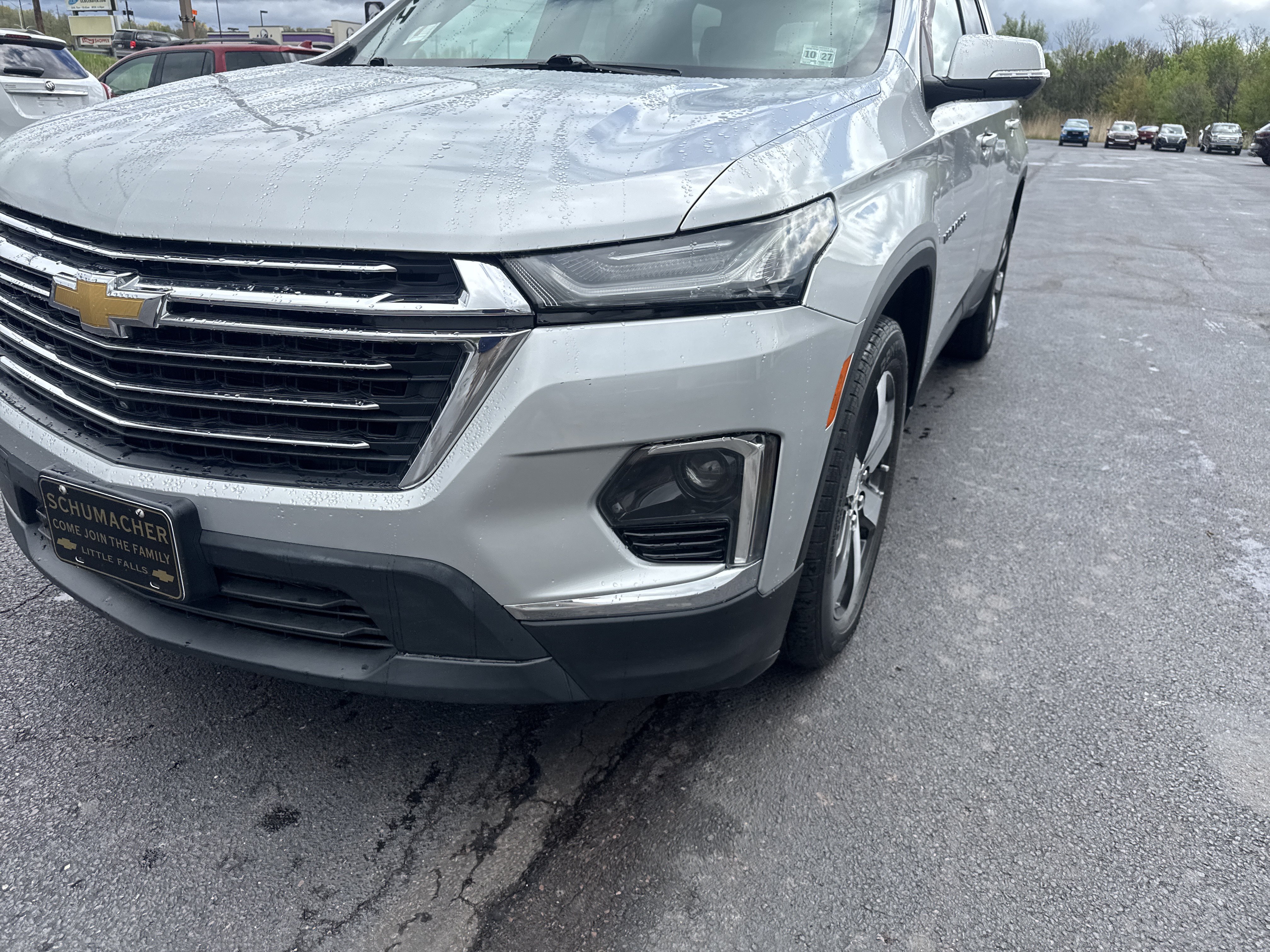 Used 2022 Chevrolet Traverse LT w/ LT Premium Package AWD/4WD image 10