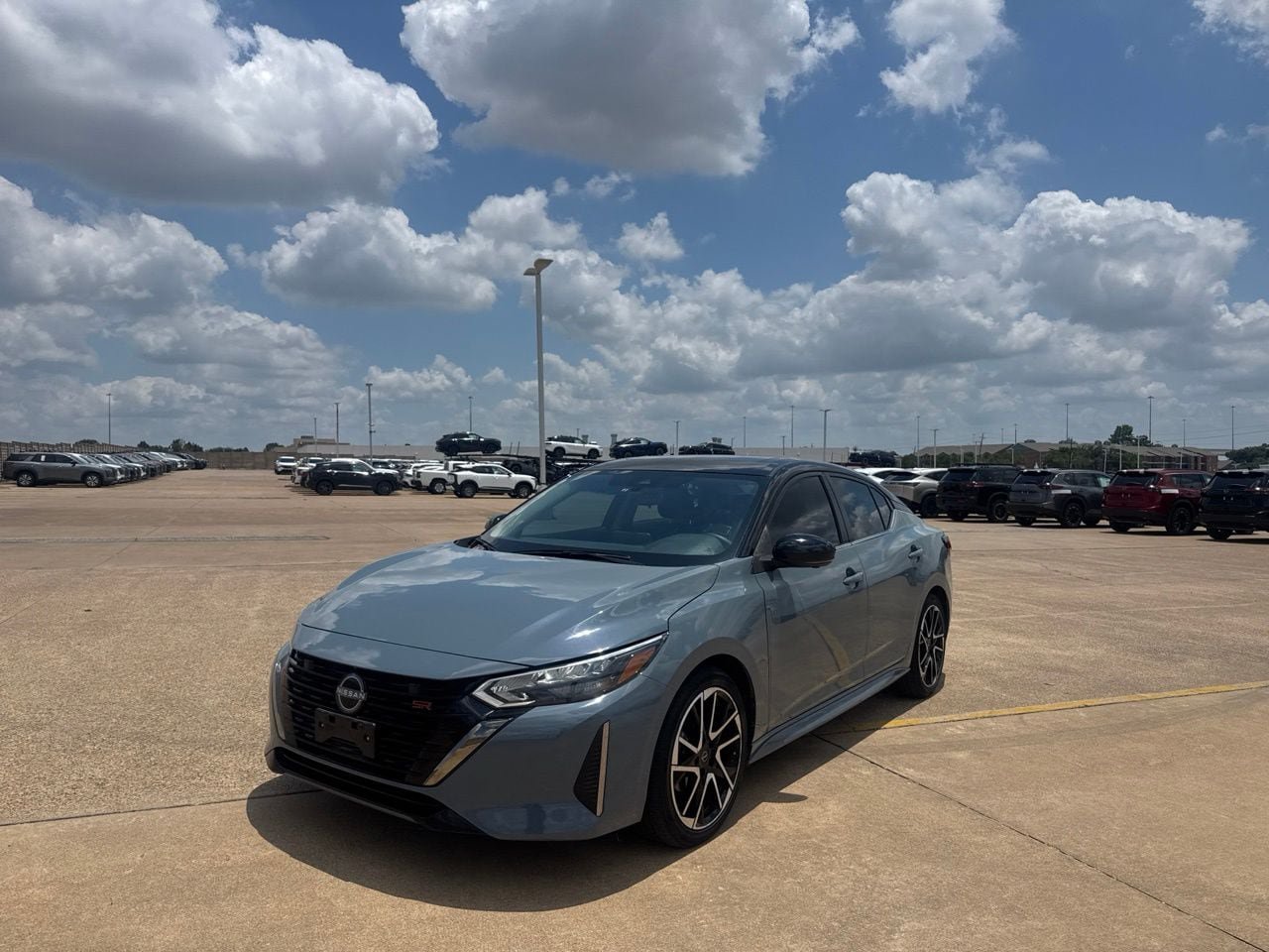 Certified 2024 Nissan Sentra SR w/ SR Premium Package FWD image 7