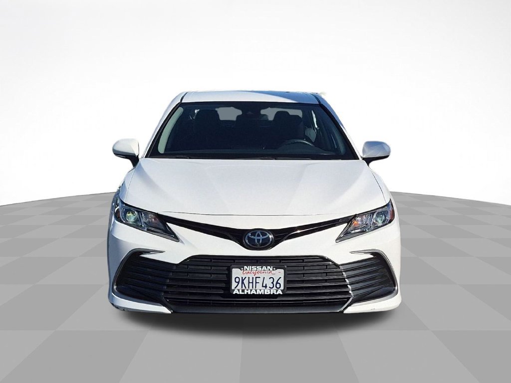 Used 2024 Toyota Camry LE FWD image 2