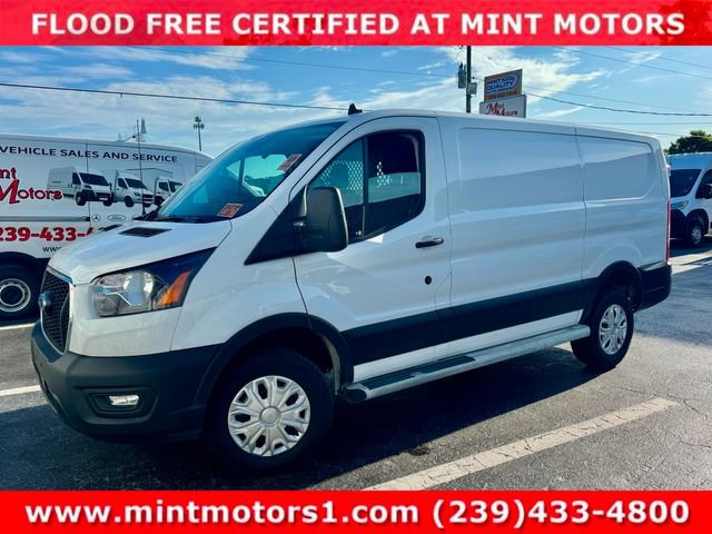Used 2023 Ford Transit 250 Low Roof w/ Exterior Upgrade Package image 3
