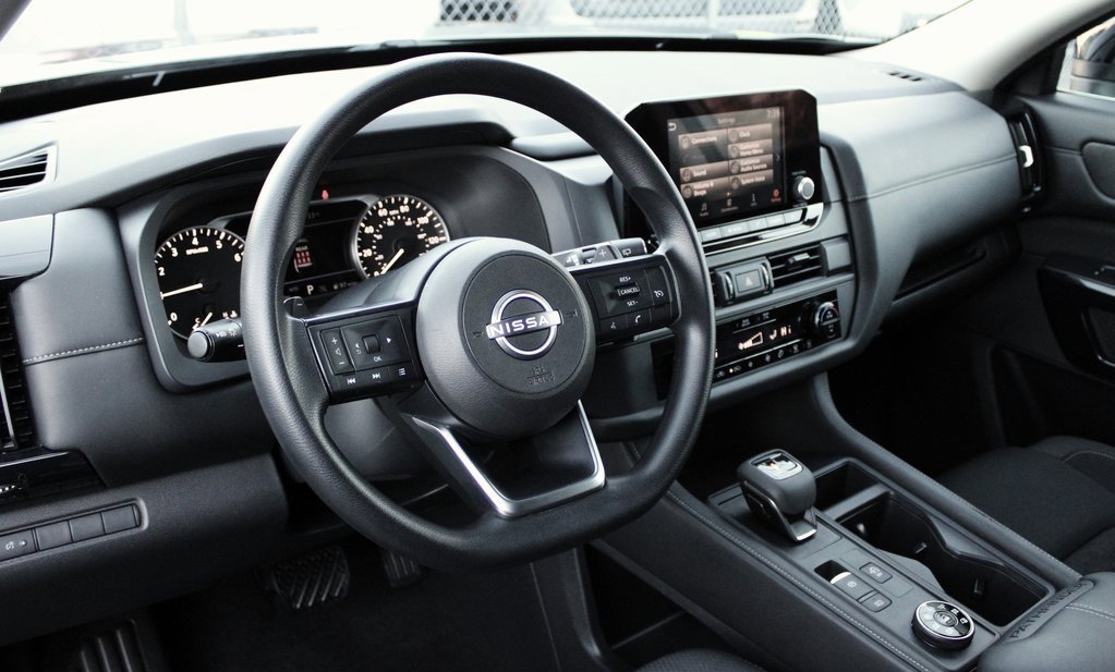 Certified 2024 Nissan Pathfinder S image 26