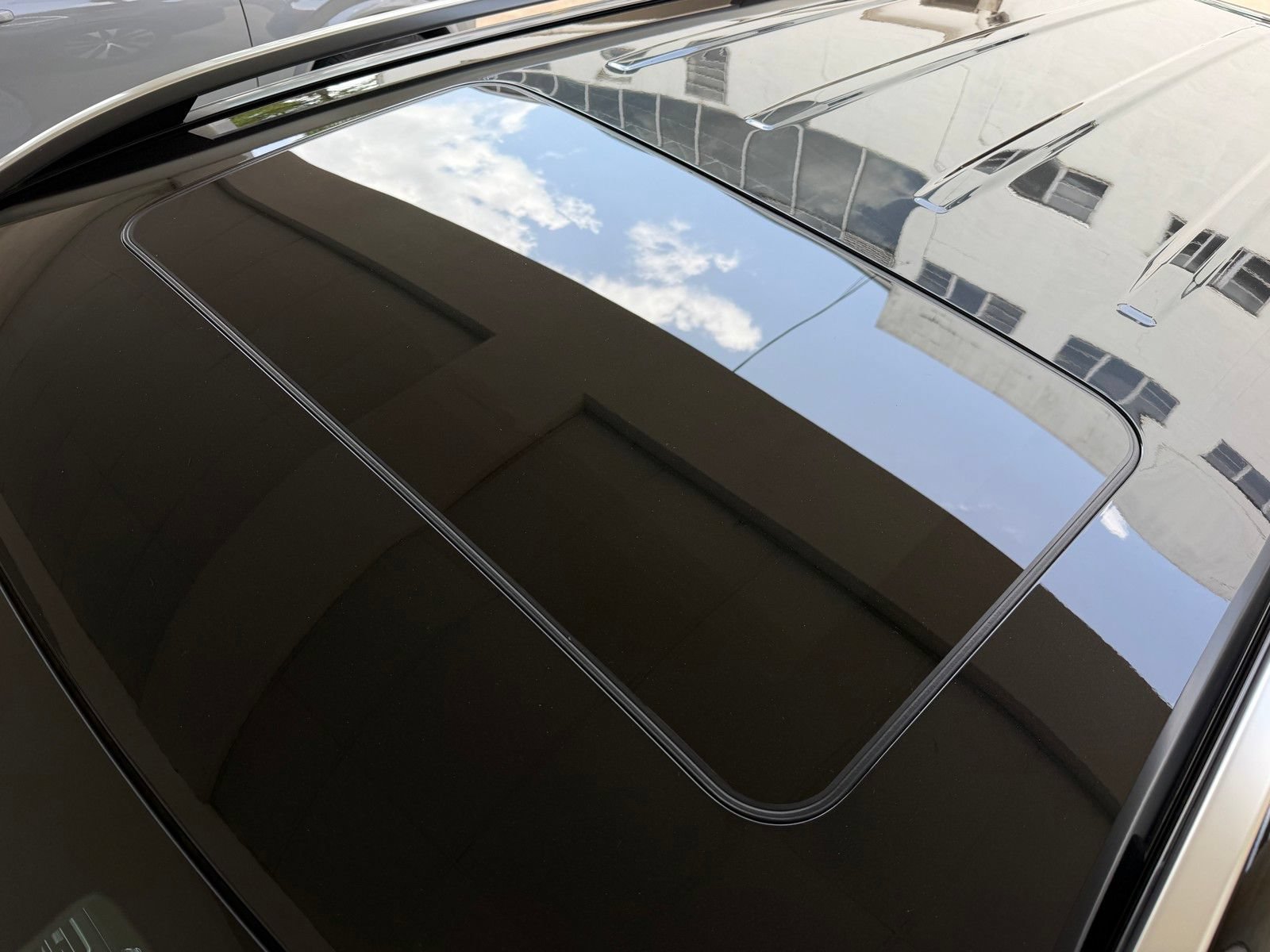 Certified 2025 Mercedes-Benz GLE 450 4MATIC image 16