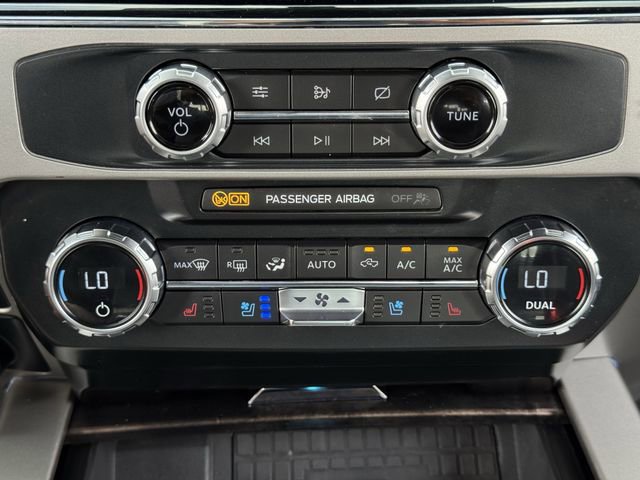 Used 2022 Ford F250 Lariat w/ Tremor Off-Road Package image 18