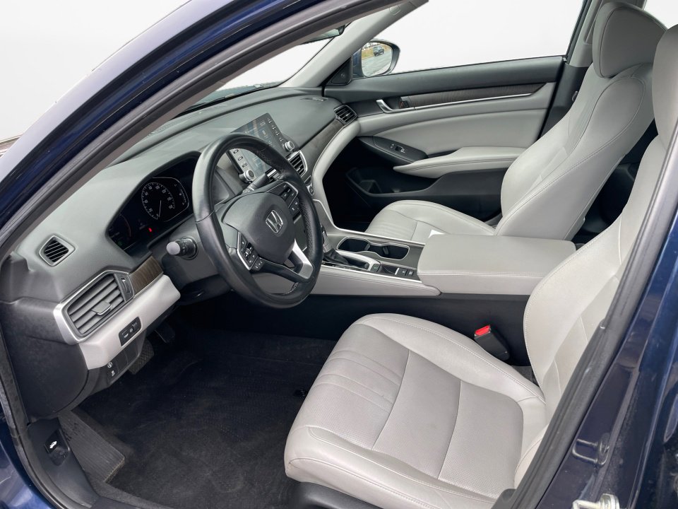 Used 2019 Honda Accord EX-L image 11