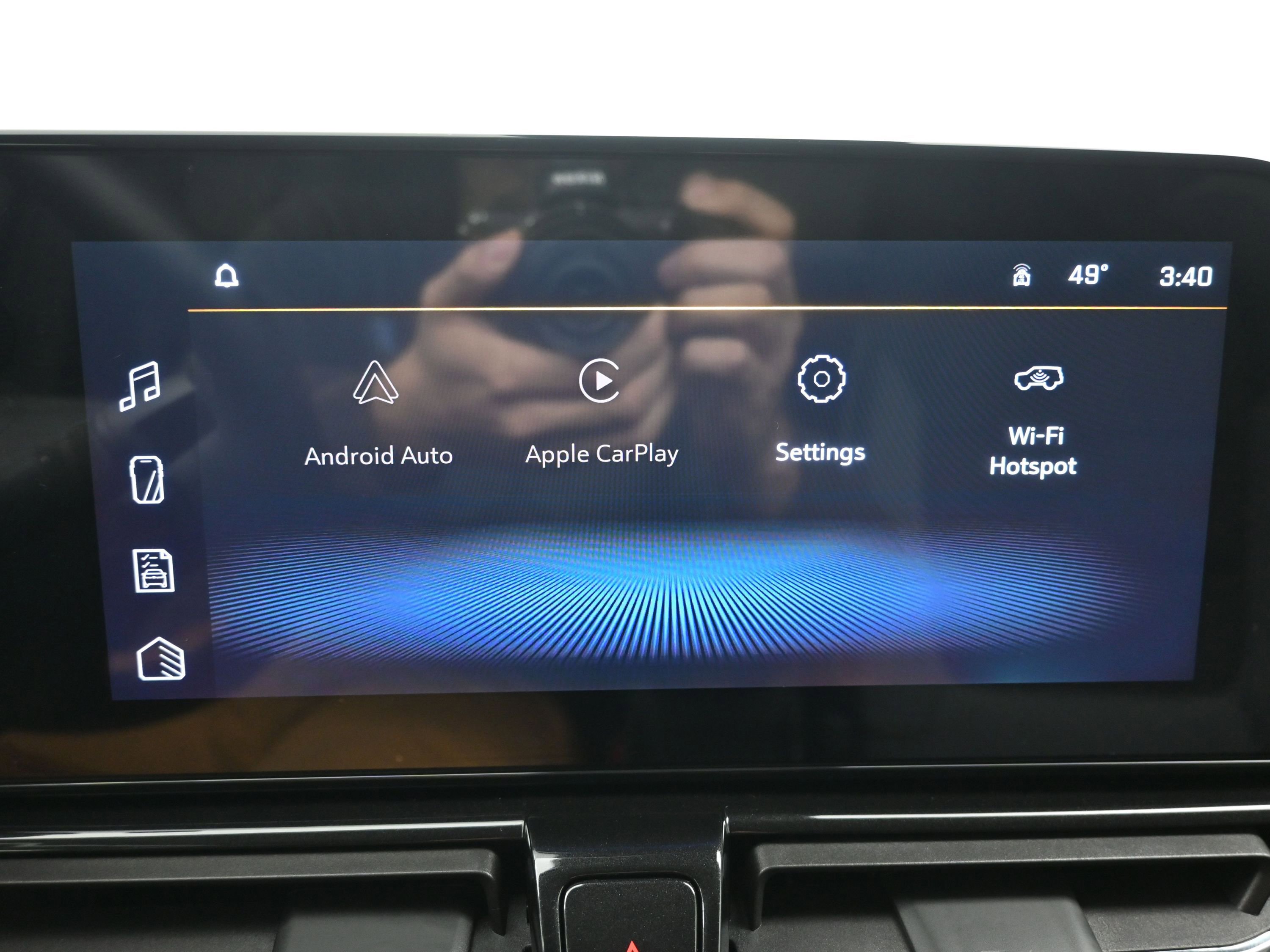 Used 2024 Chevrolet TrailBlazer LT w/ LT Cold Weather Package image 15