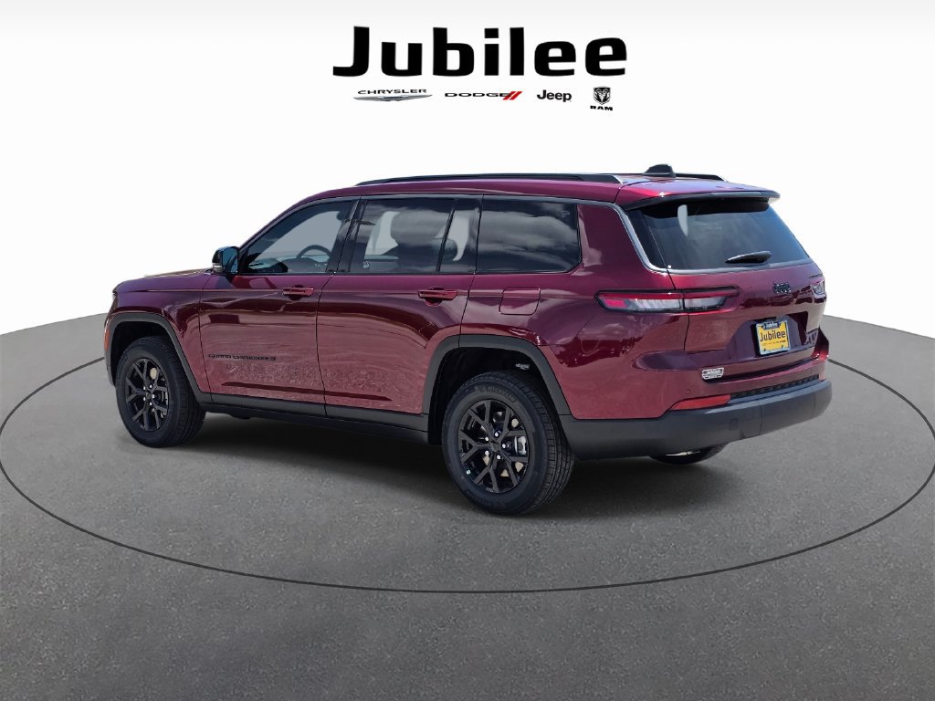 New 2026 Jeep Grand Cherokee L 2WD image 4