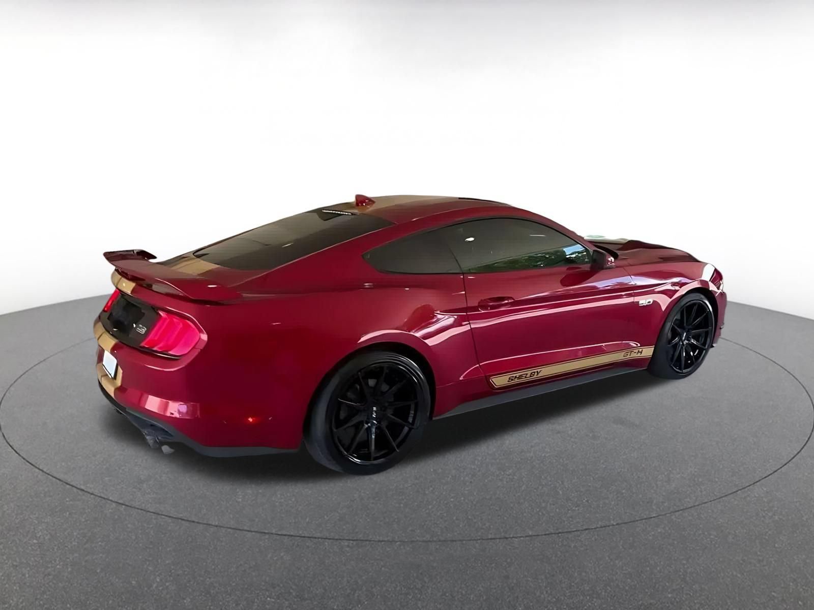 Used 2022 Ford Mustang GT Premium w/ GT Performance Package RWD image 10