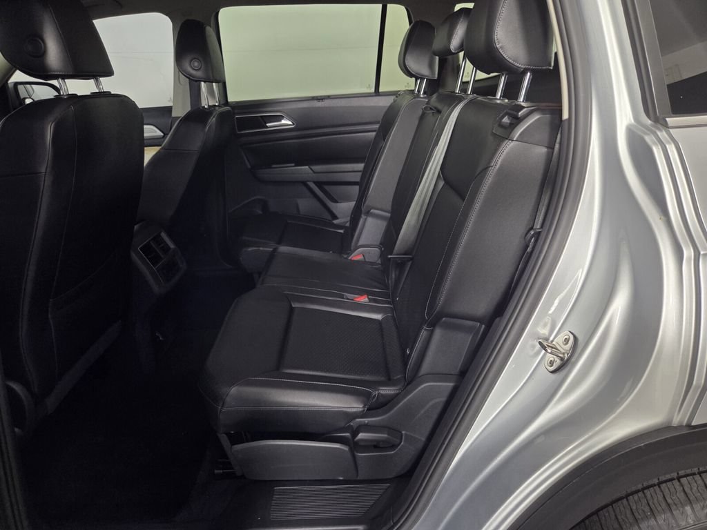 Used 2018 Volkswagen Atlas SE FWD image 24