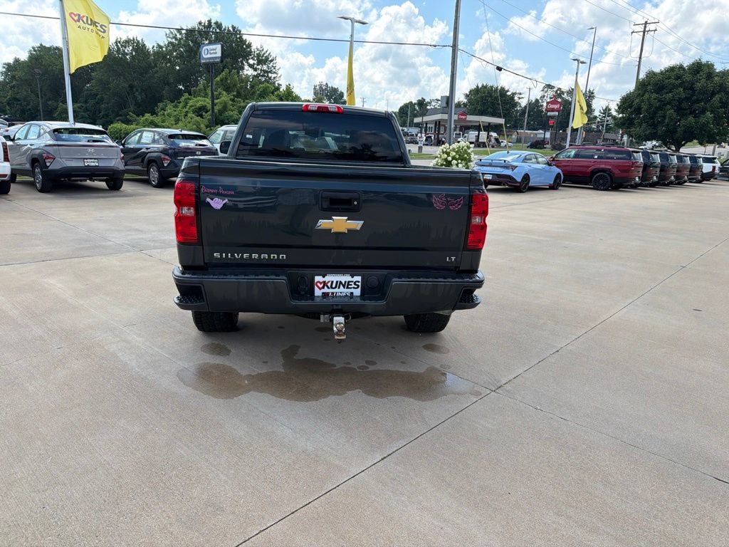 Used 2017 Chevrolet Silverado 1500 LT w/ All Star Edition AWD/4WD image 9