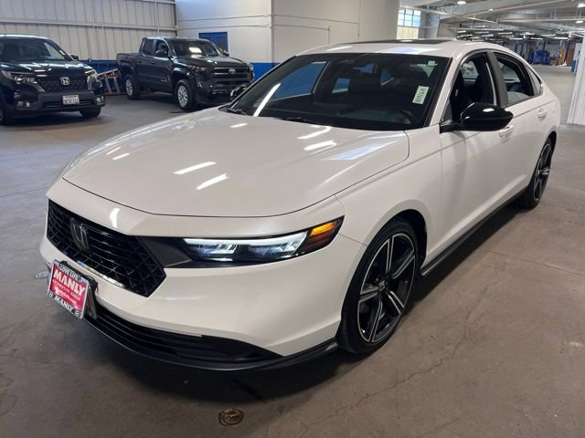 Used 2025 Honda Accord Sport image 7