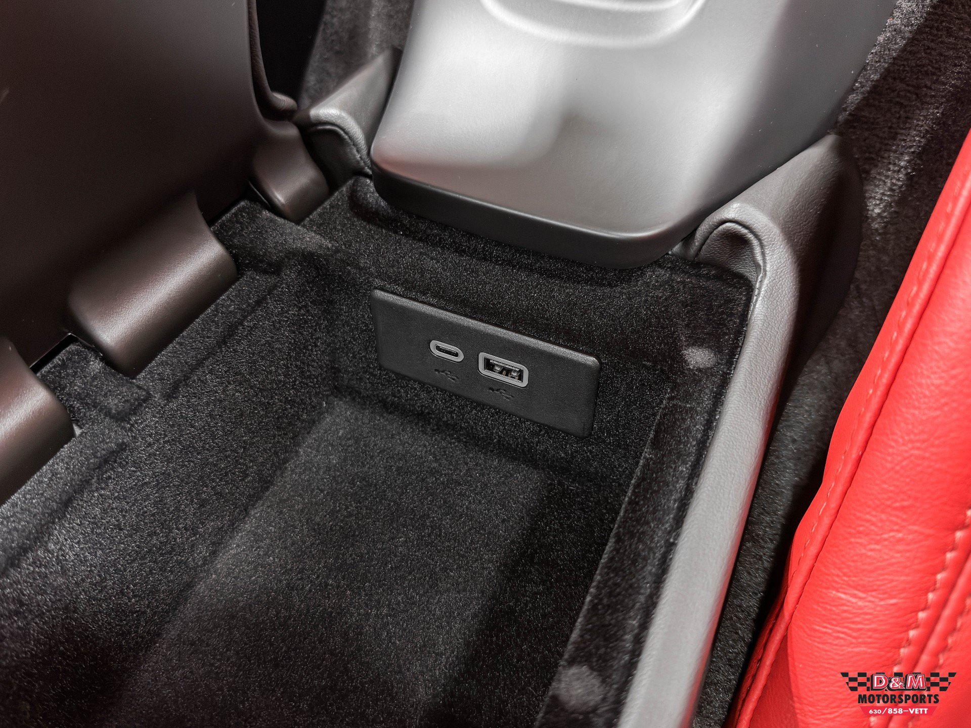 Used 2024 Chevrolet Corvette E-Ray AWD/4WD image 25