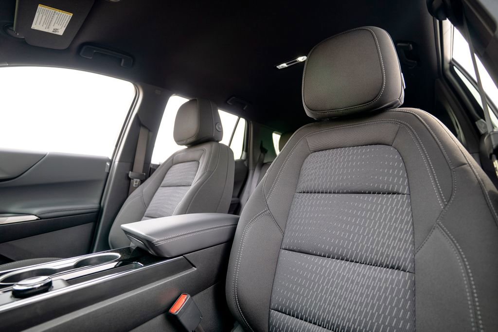 New 2026 Chevrolet Equinox LT image 6