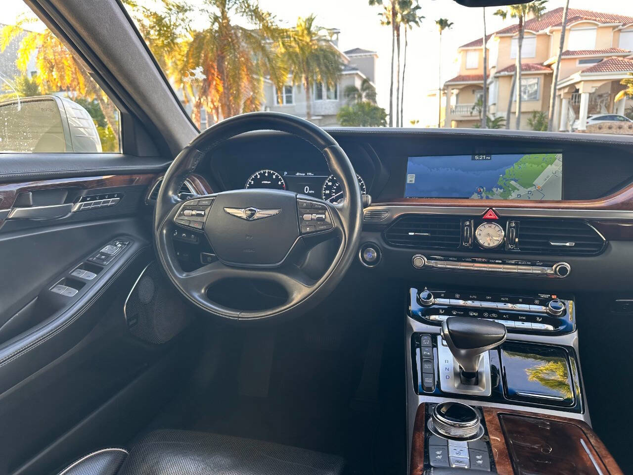 Used 2017 Genesis G90 5.0 Ultimate image 10