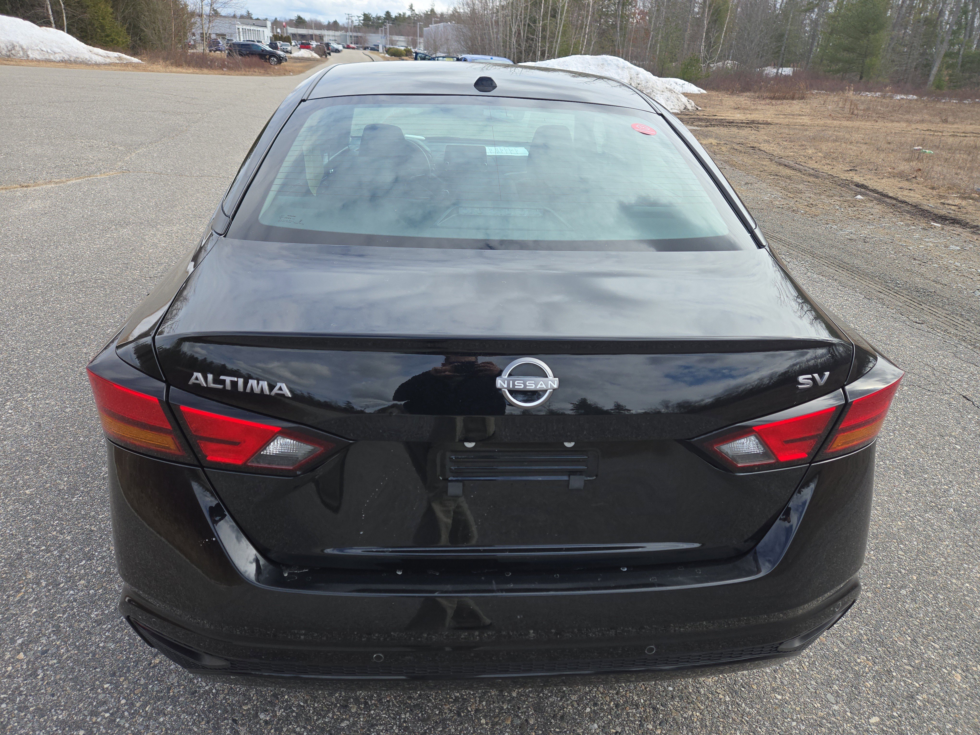 Used 2024 Nissan Altima 2.5 SV image 6