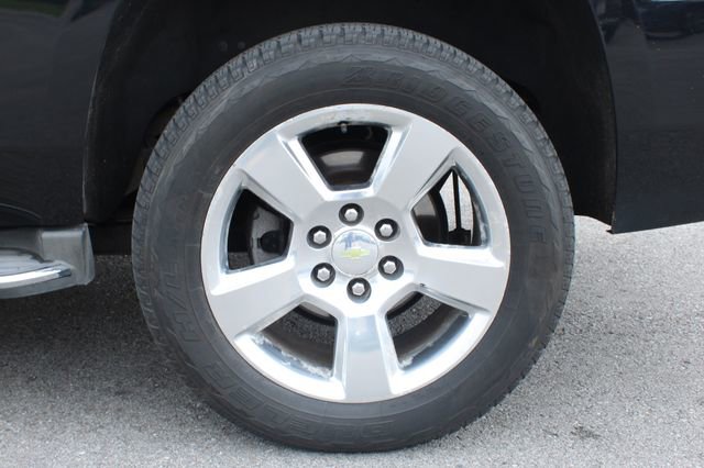 Used 2015 Chevrolet Tahoe LTZ AWD/4WD image 36