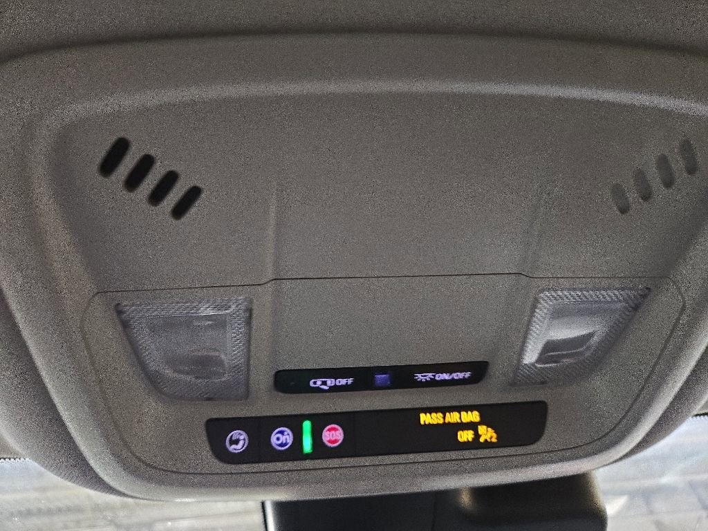 Used 2023 Chevrolet Malibu LT FWD image 21