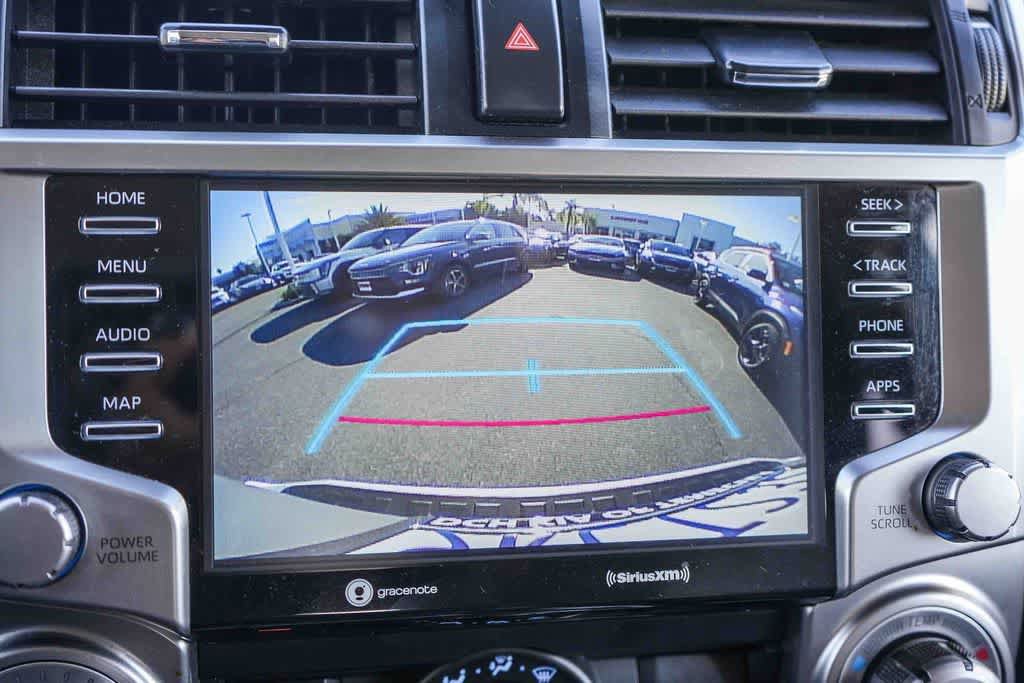 Used 2022 Toyota 4Runner SR5 AWD/4WD image 23