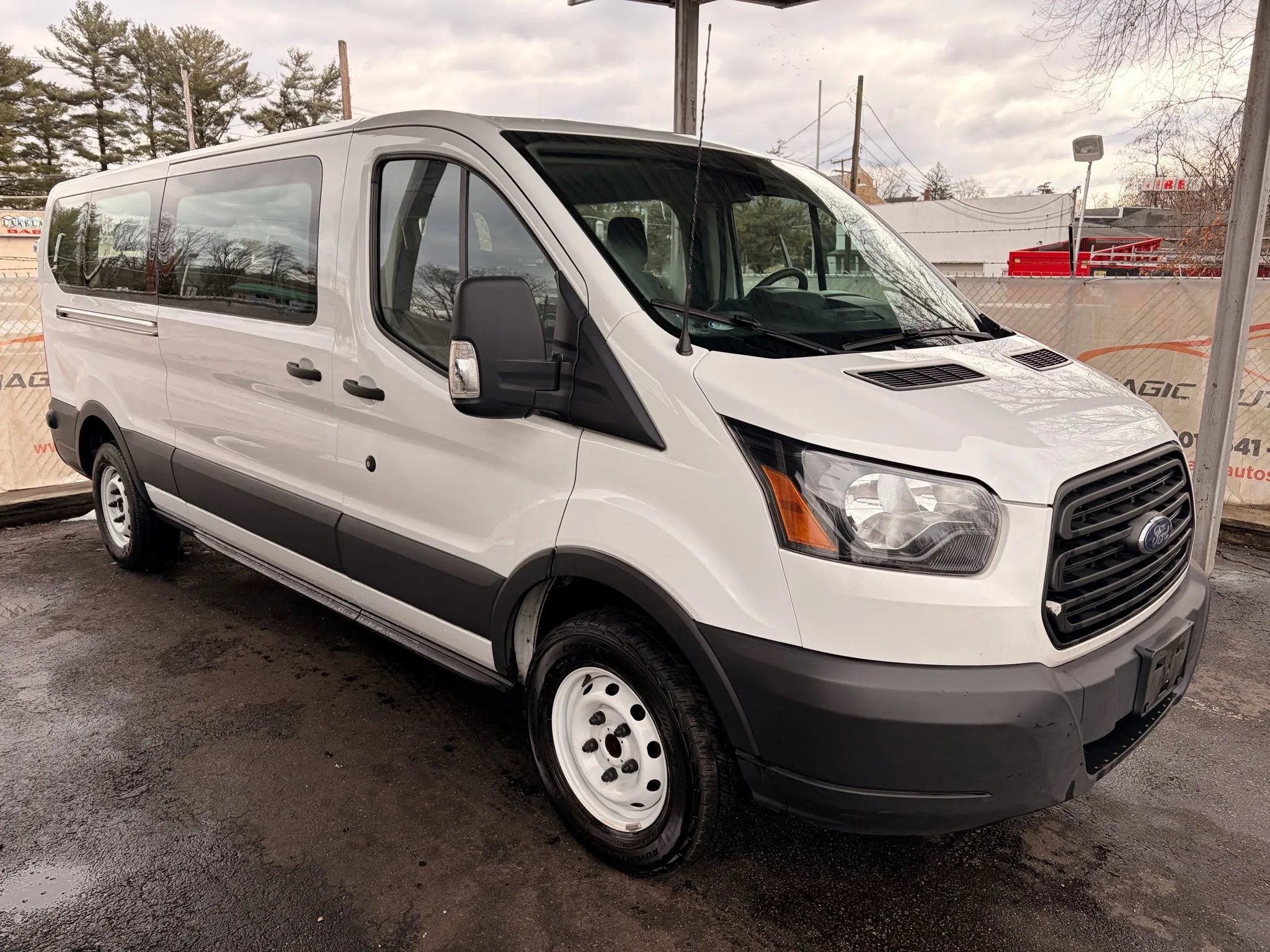 Used 2019 Ford Transit 350 XL RWD image 49