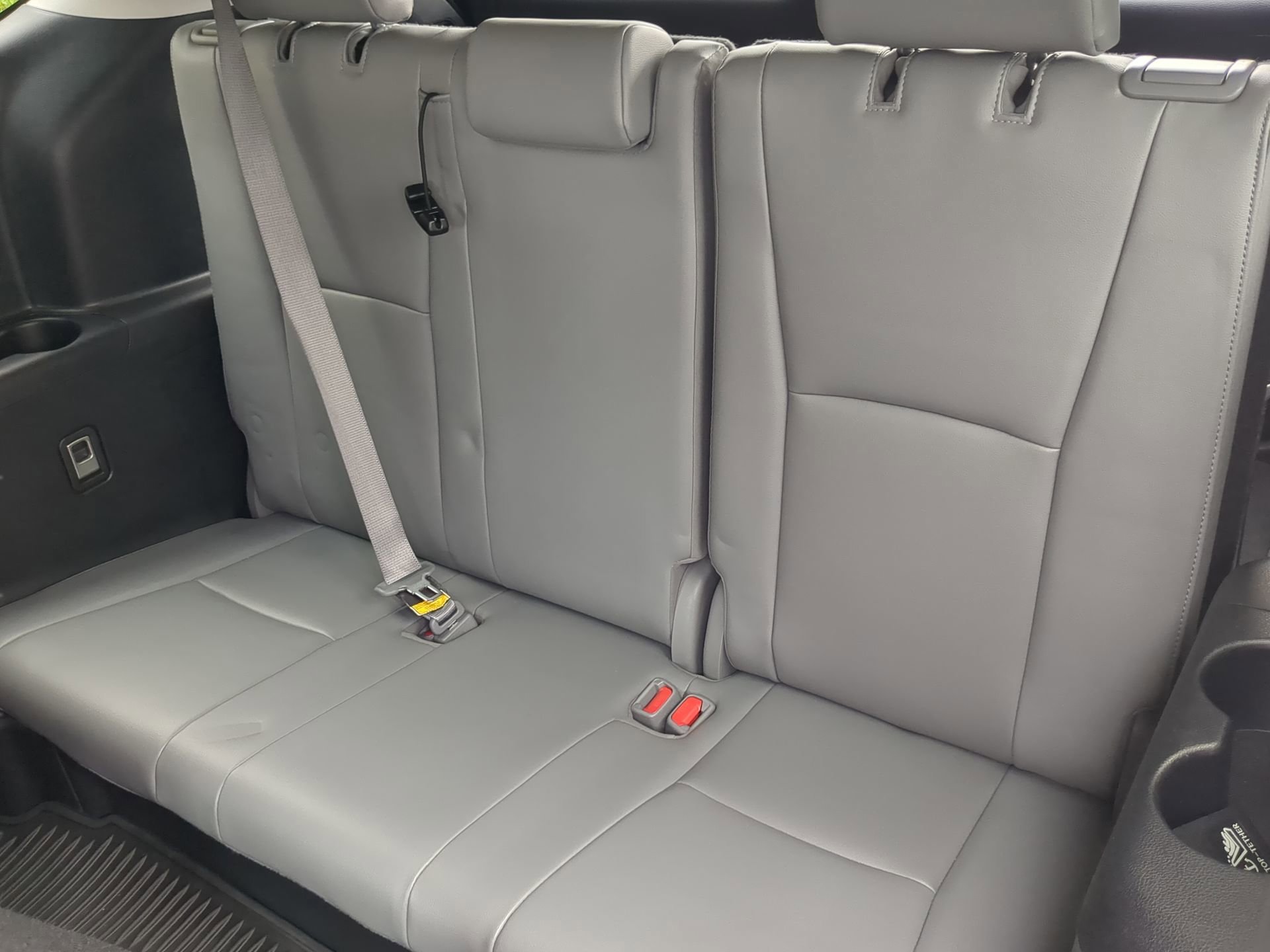 Used 2022 Toyota Highlander Limited image 47